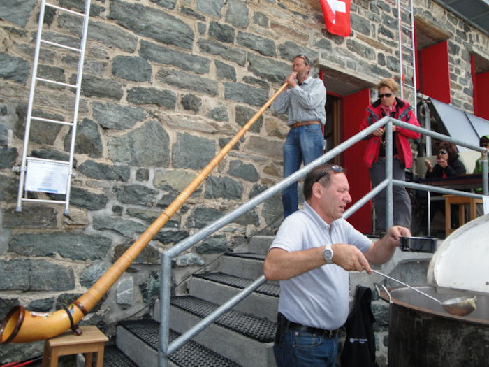 alpine horn